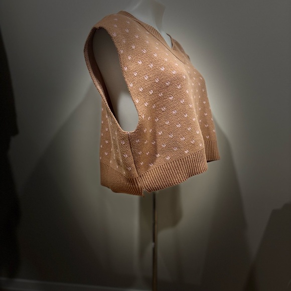 NWT Free People Over-Sized Brown and Pink V-Neck Sweater Vest - Picture 2 of 16